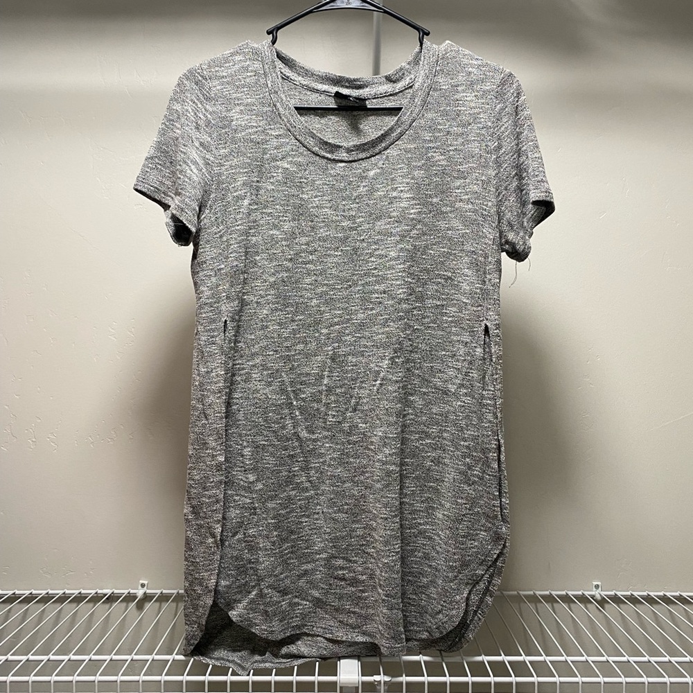 Mossimo t-shirt